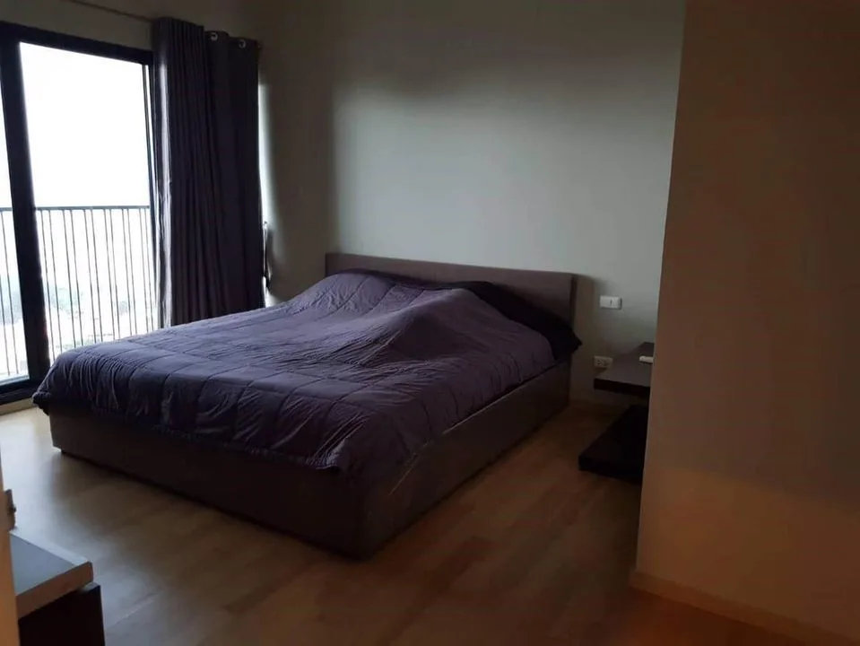 Property photos for Noble Reveal