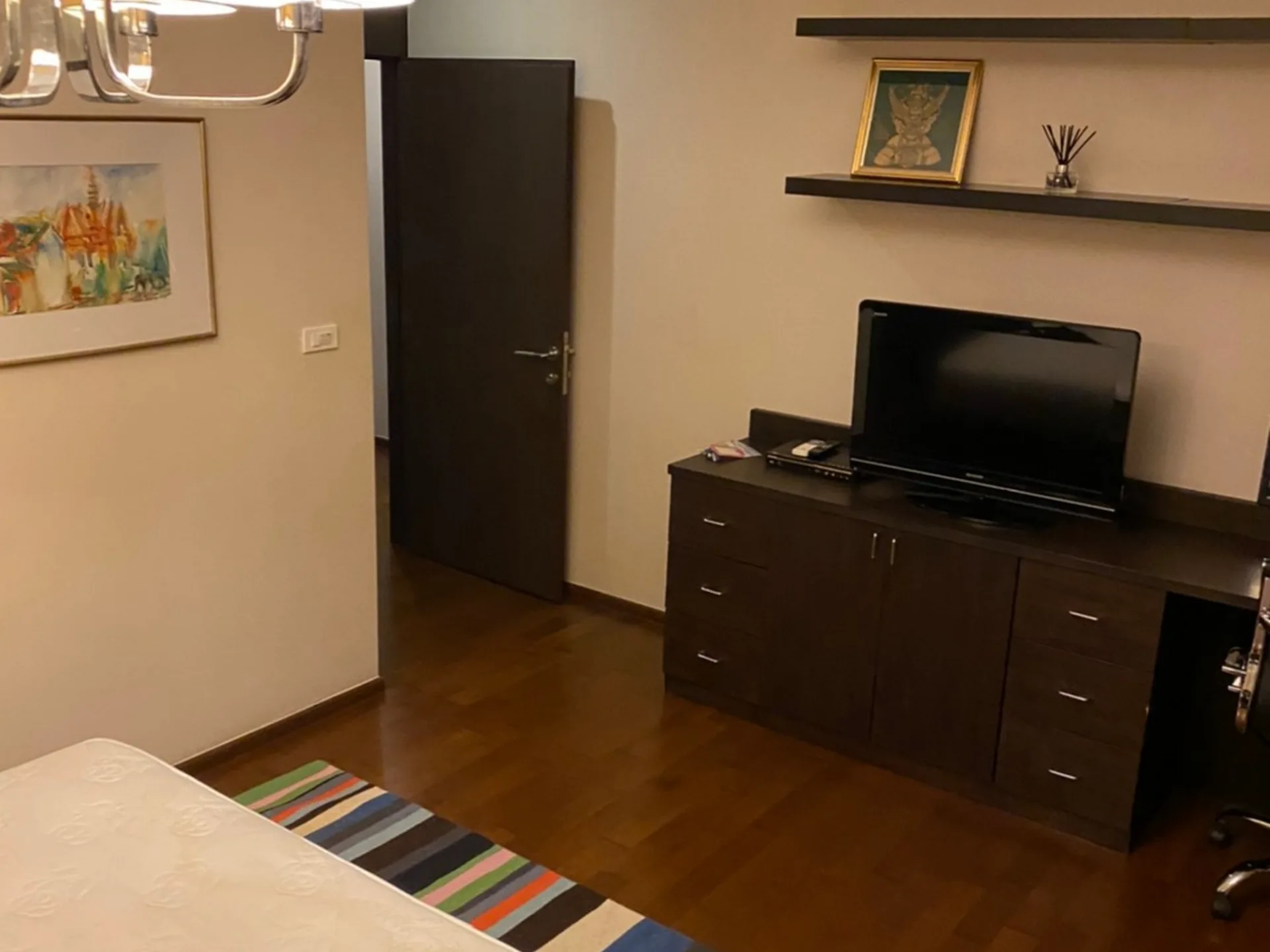 Property photos for Noble Remix2