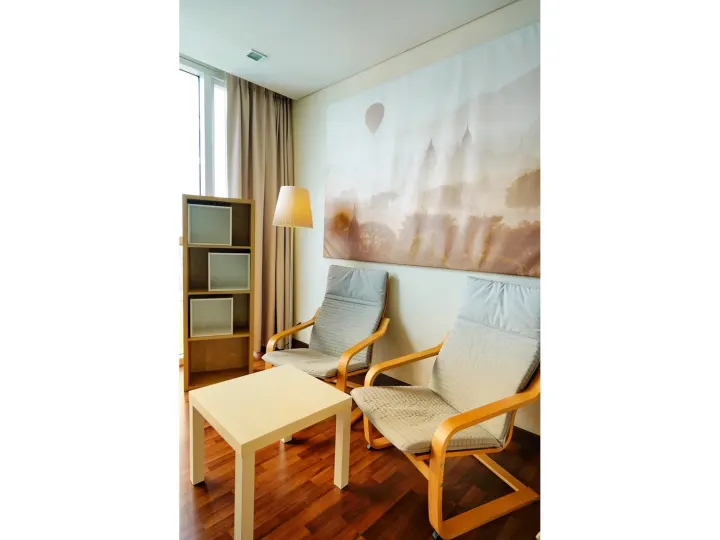 Property photos for Le Luk