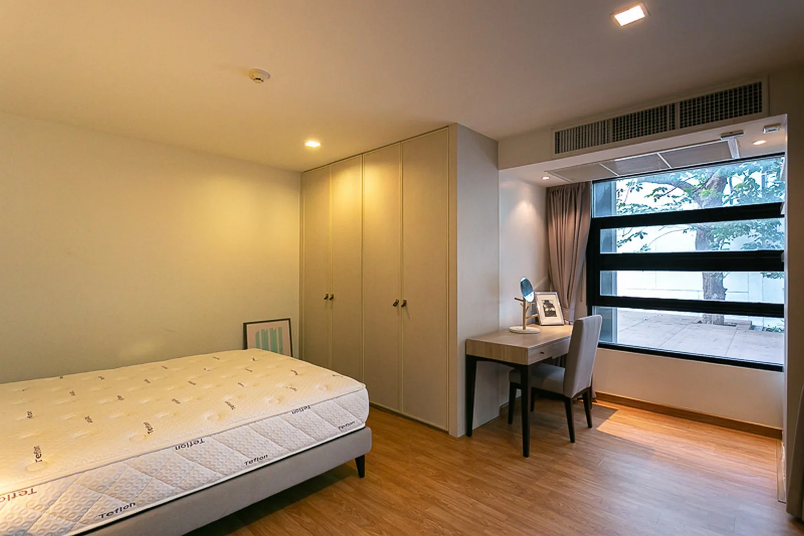 Property photos for L8 Residence