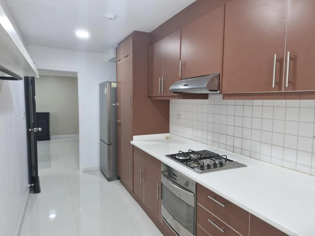 Property photos for D.S. Tower 2 Sukhumvit 39