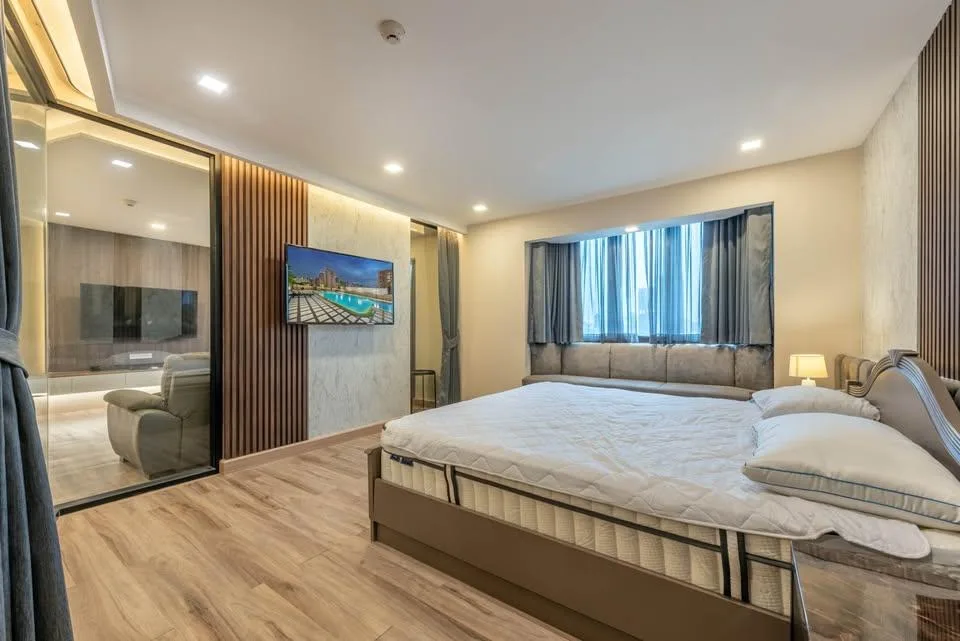 Property photos for Omni Tower Sukhumvit Nana