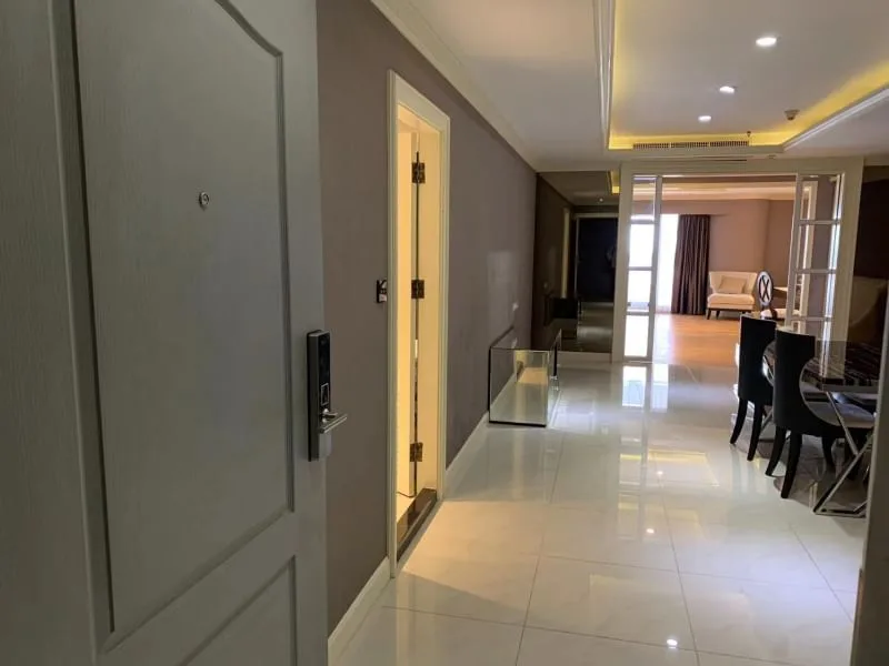 Property photos for State Tower