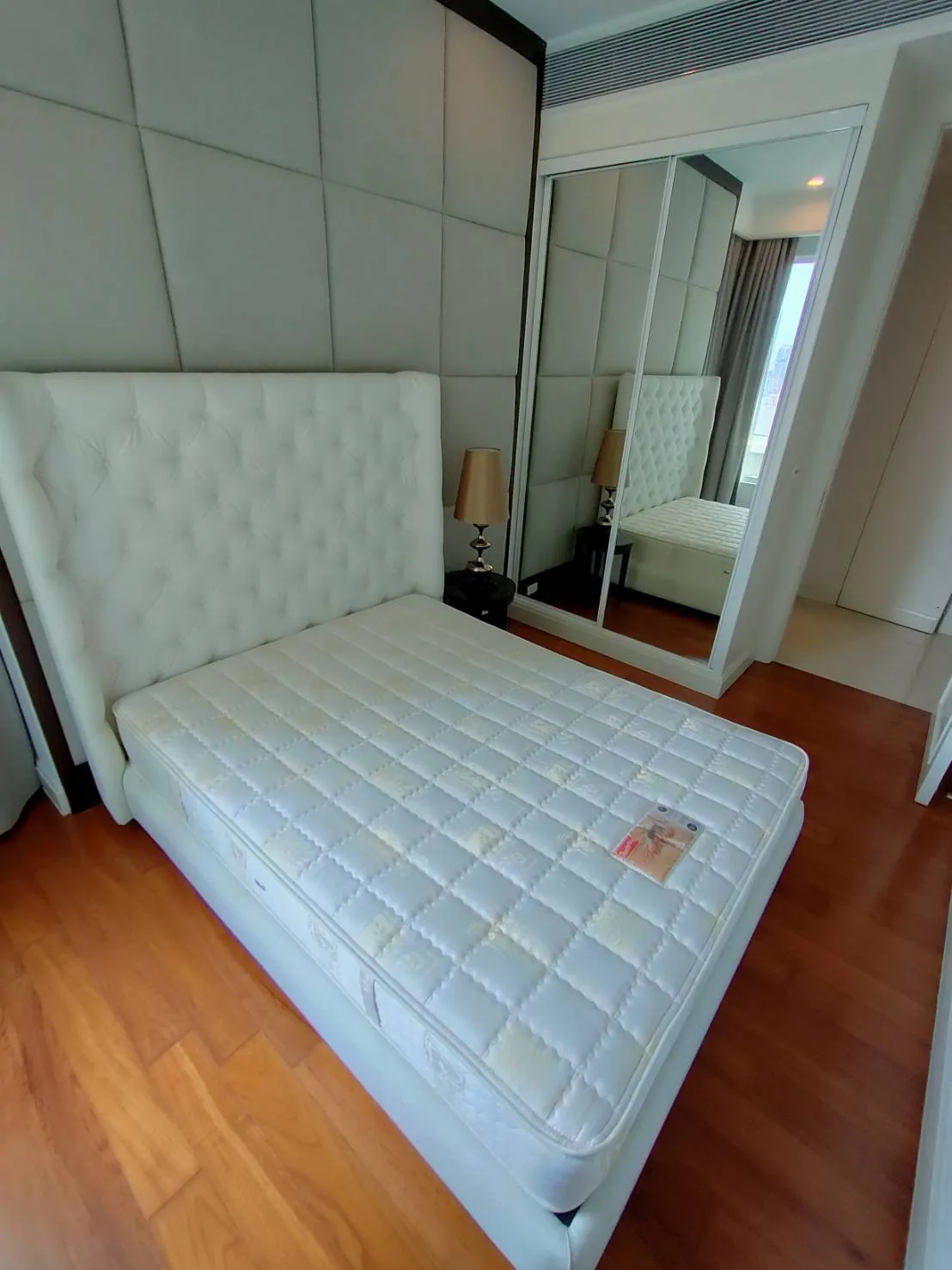 Property photos for Q Langsuan