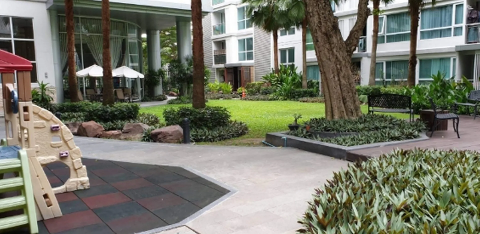 Property photos for Mayfair Place Sukhumvit 64