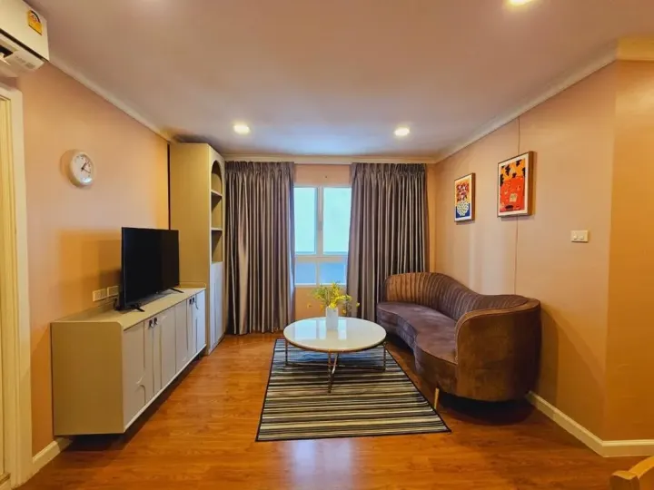 Property photos for Lumpini Suite Sukhumvit 41
