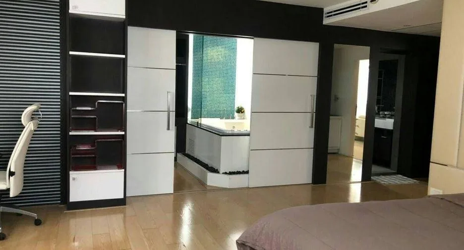 Property photos for Las Colinas
