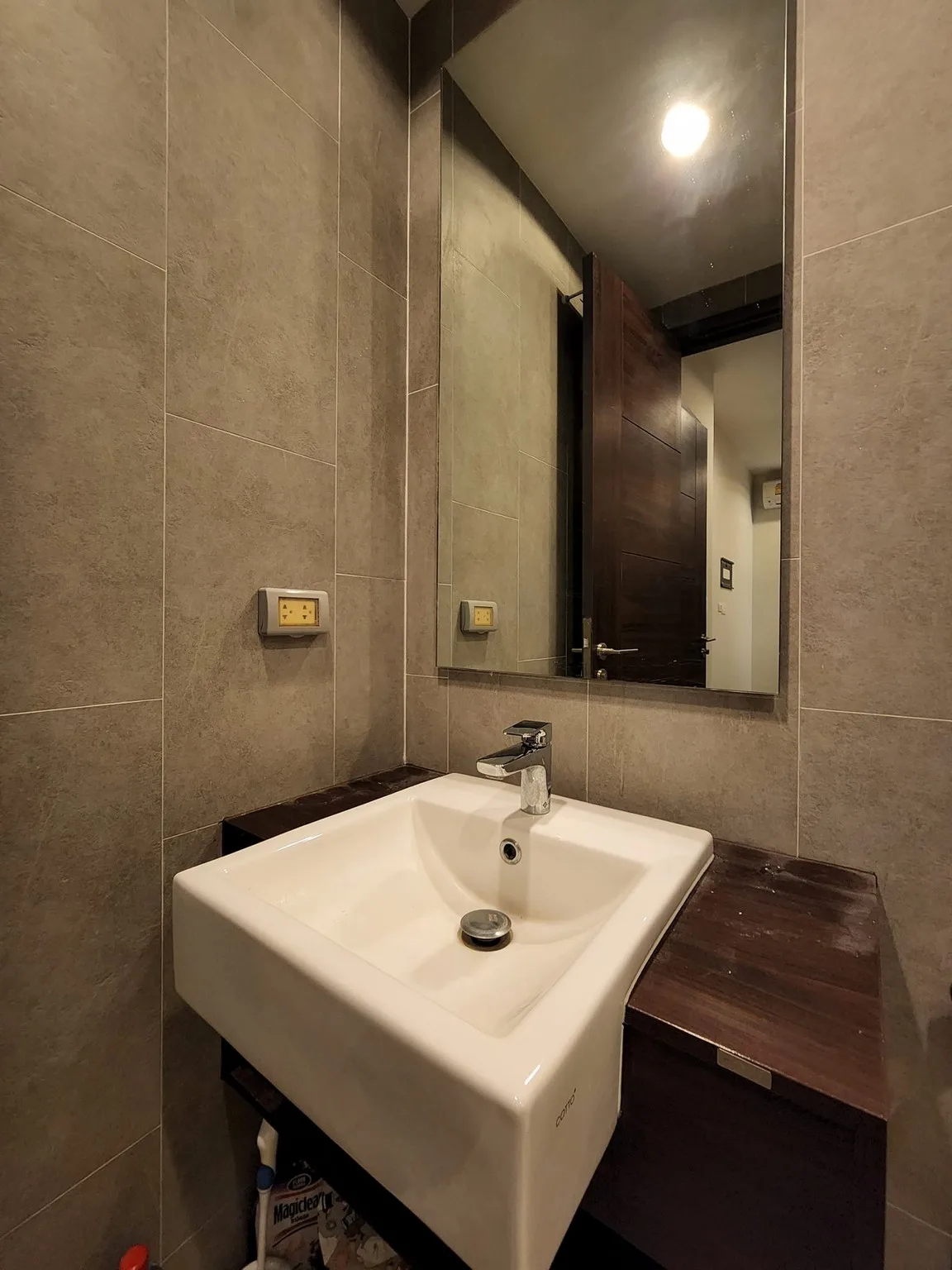 Property photos for C Ekkamai