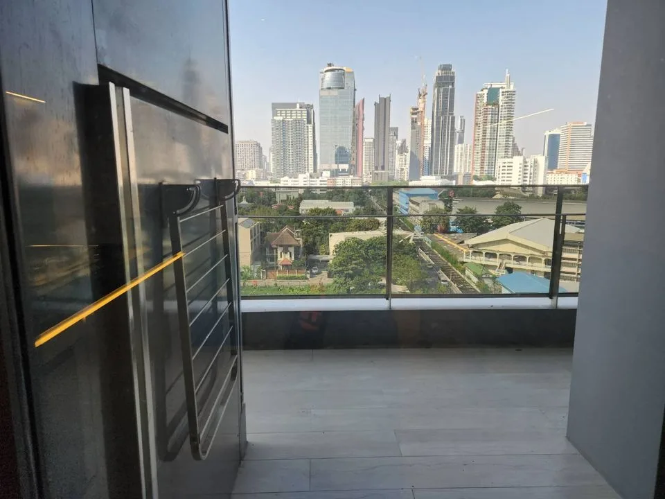 Property photos for The Room Sukhumvit 38