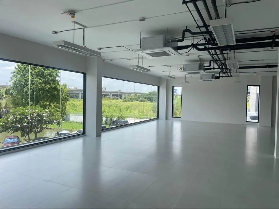 Property photos for Office Building Phatthanakan 31/1