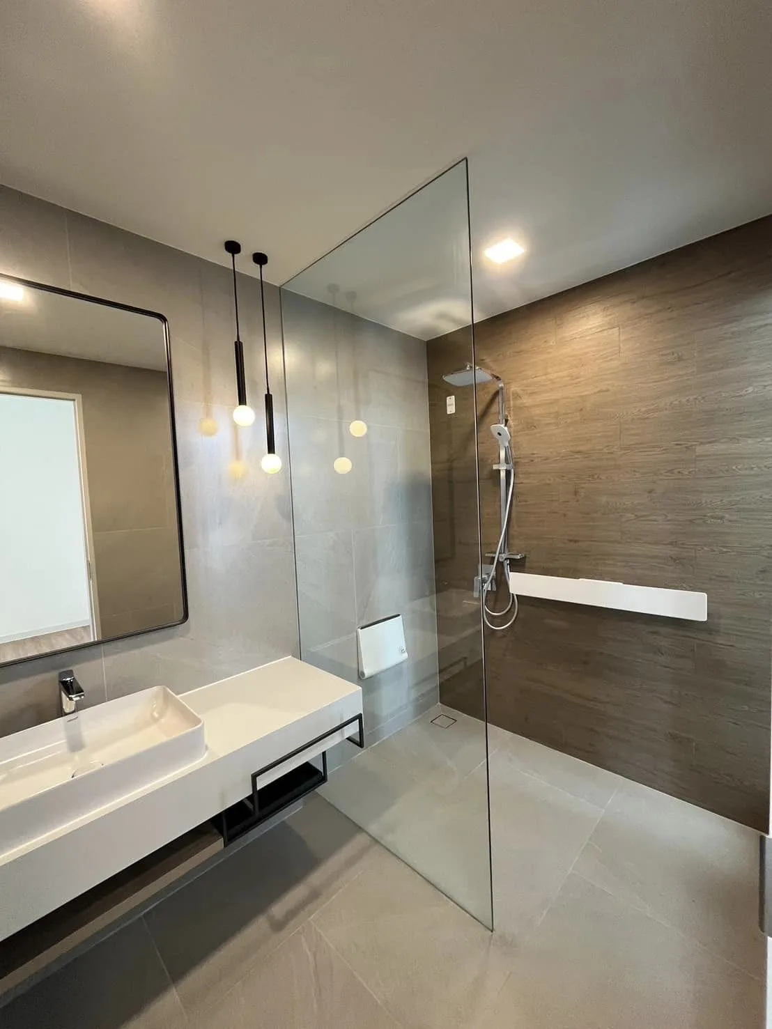 Property photos for Mantana Motorway-New Krungthepkreetha