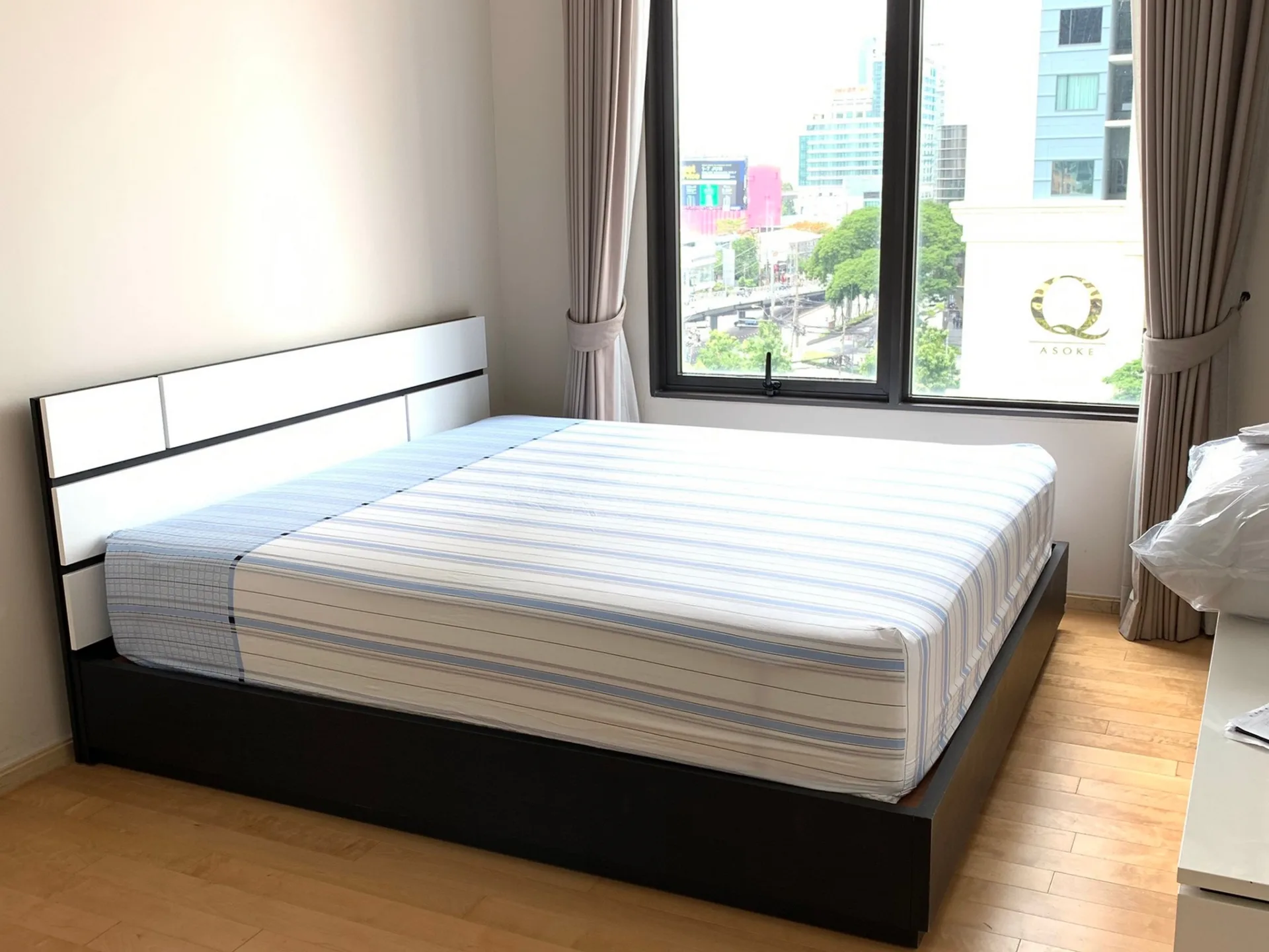 Property photos for Villa Asoke