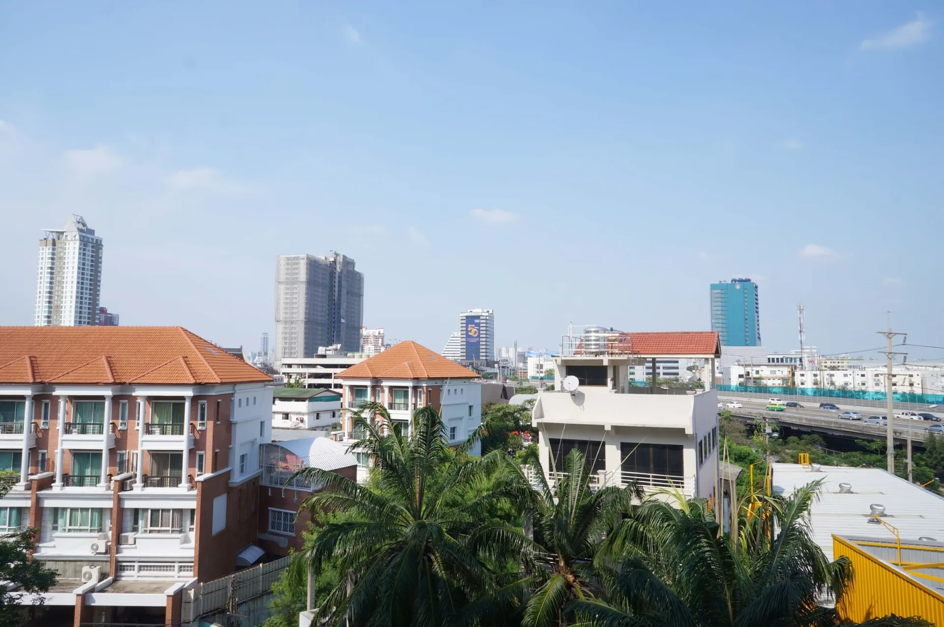 Property photos for Lumpini Suite Ratchada - Rama III
