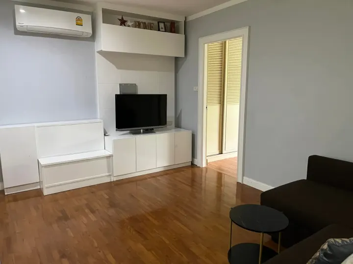 Property photos for Baan Siri Sathorn