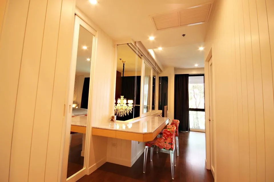 Property photos for Noble Remix2