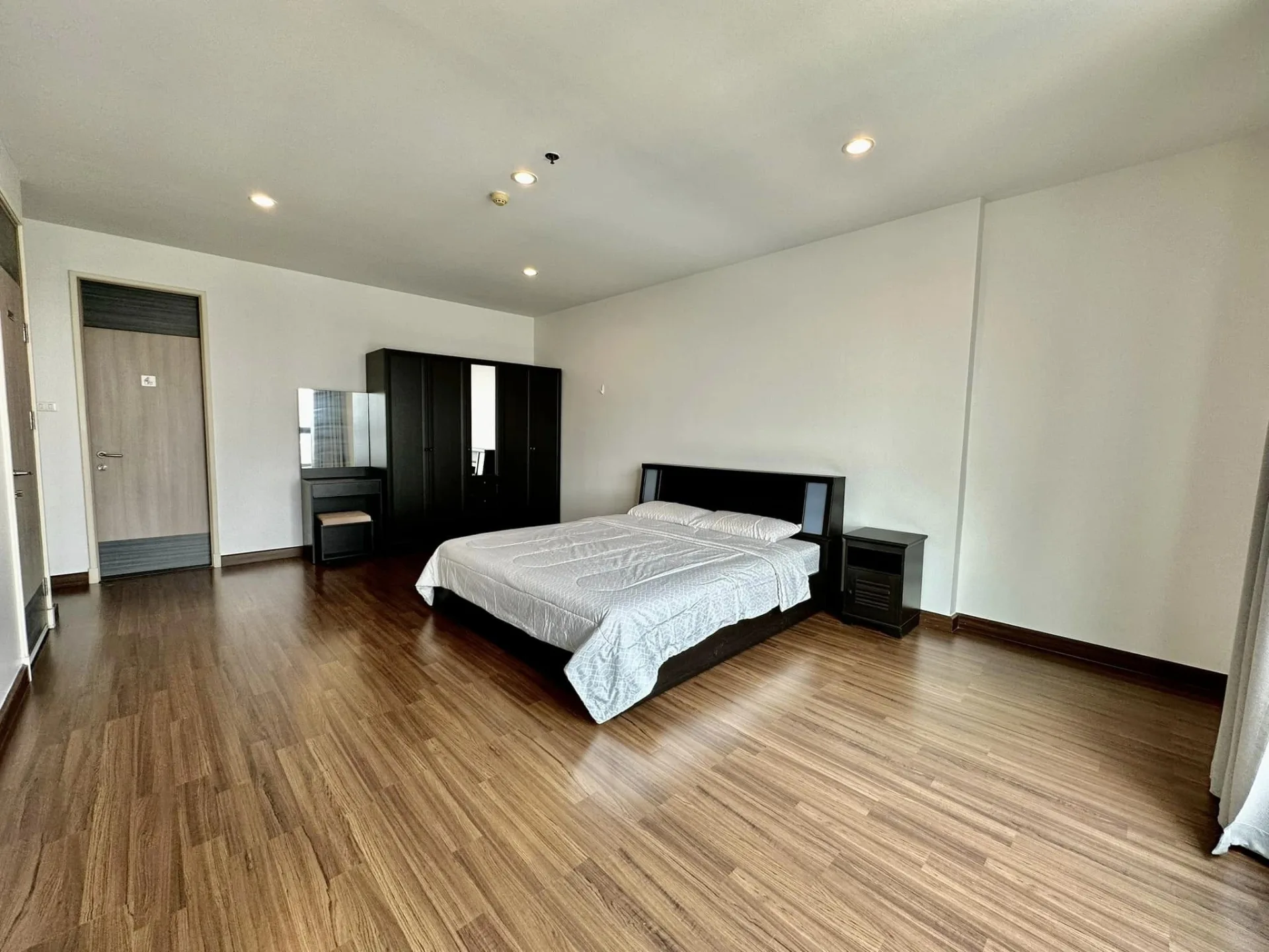 Property photos for Supalai Premier Ratchathewi