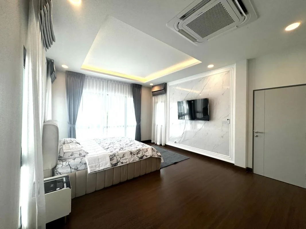 Property photos for The City Bangna