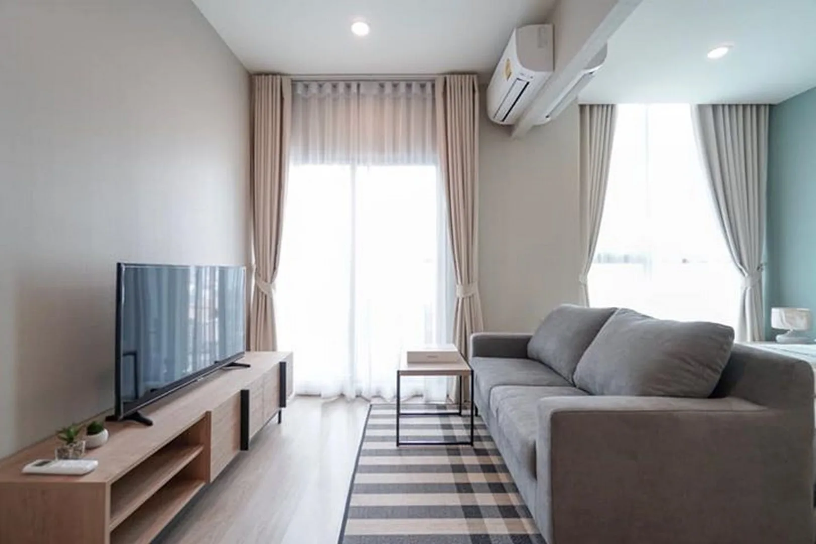 Property photos for Noble Revolve Ratchada 2