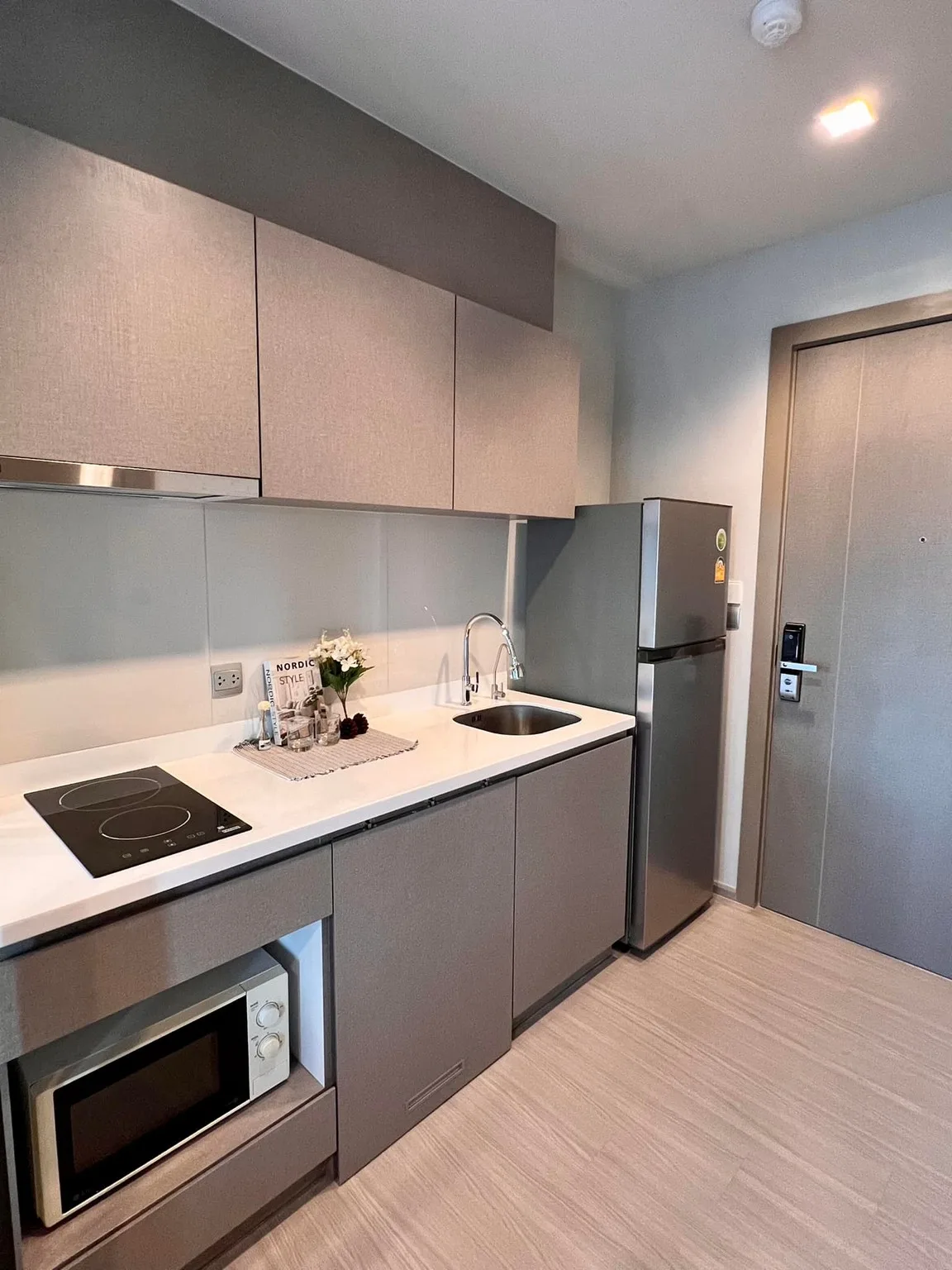 Property photos for LIFE Asoke - Rama 9