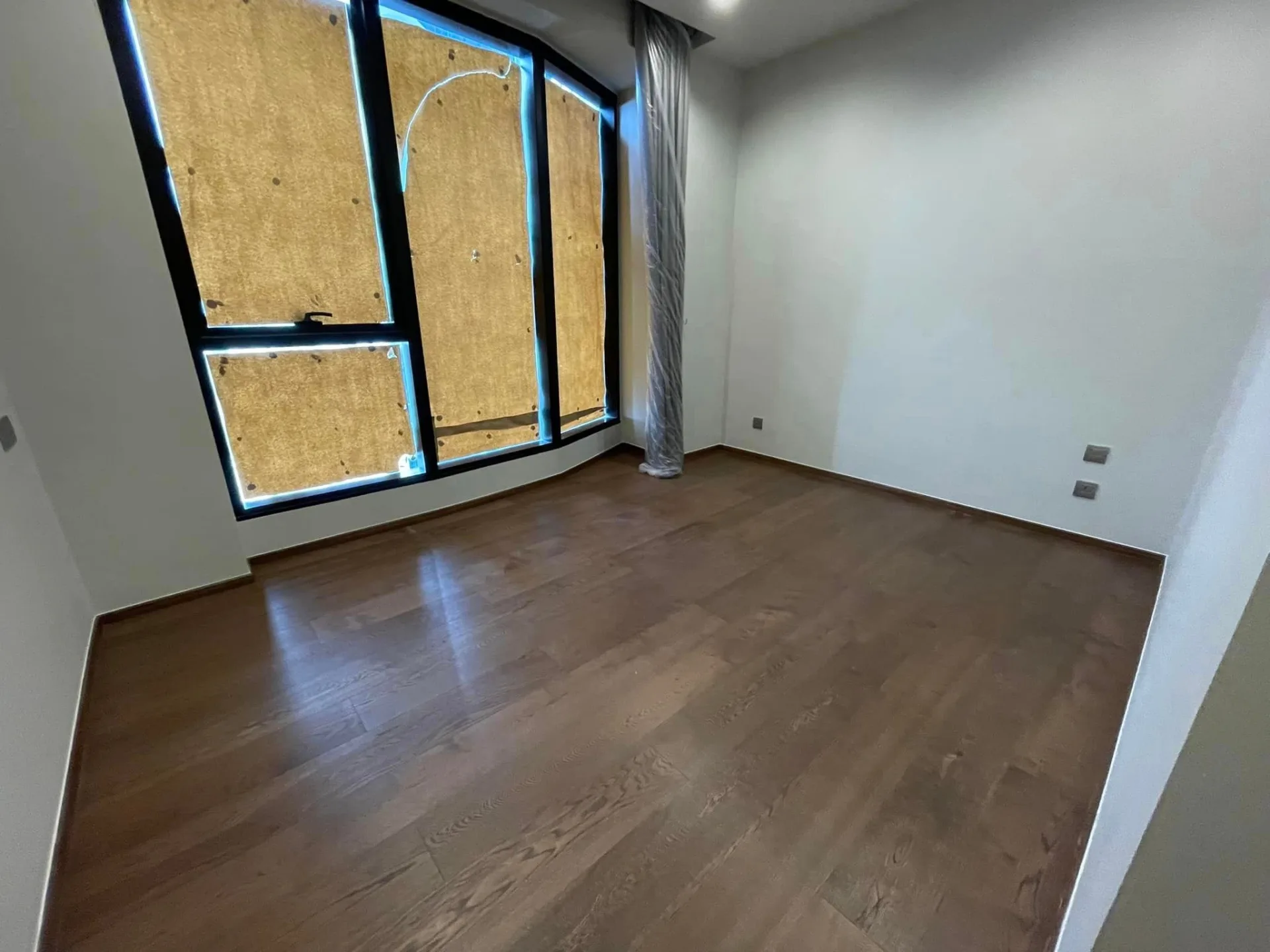 Property photos for Ideo Q Victory
