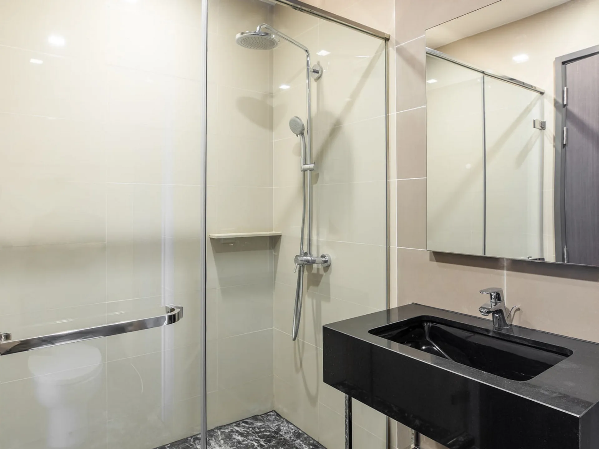 Property photos for Edge Sukhumvit 23