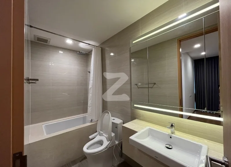 Property photos for Noble BE 33