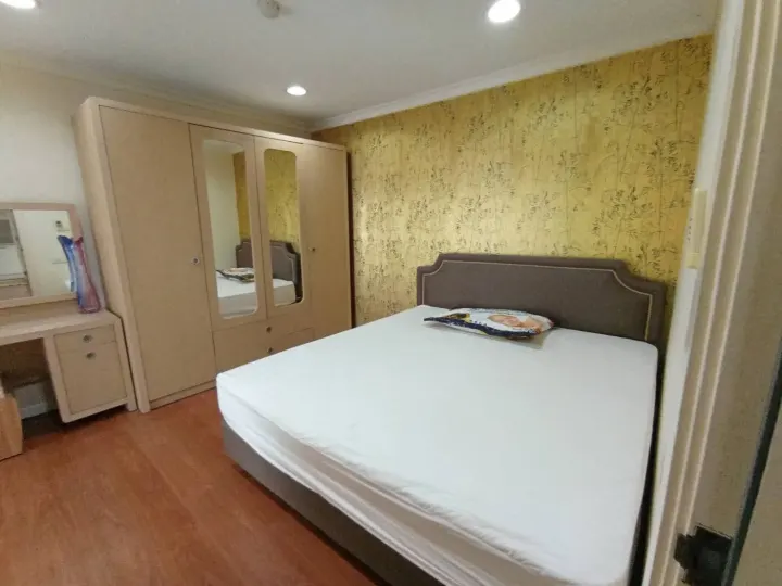 Property photos for Lumpini Suite Sukhumvit 41