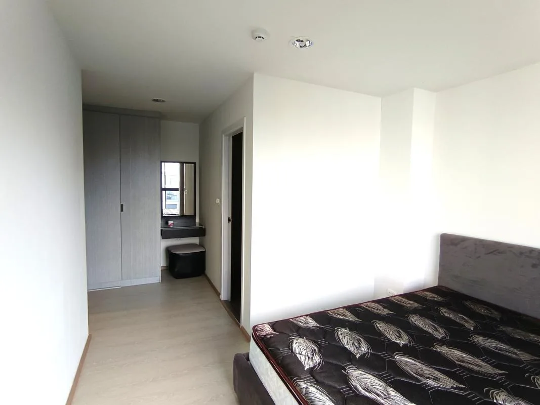 Property photos for Rise Rama 9