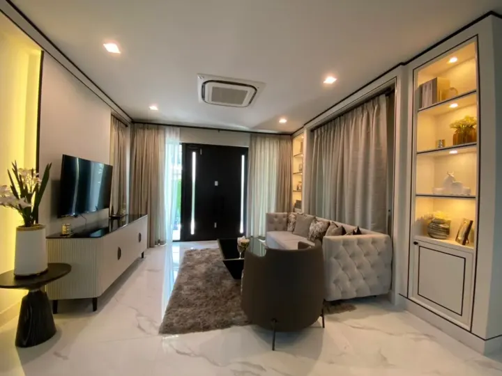 Property photos for Nantawan Ramintra-Paholyothin 50