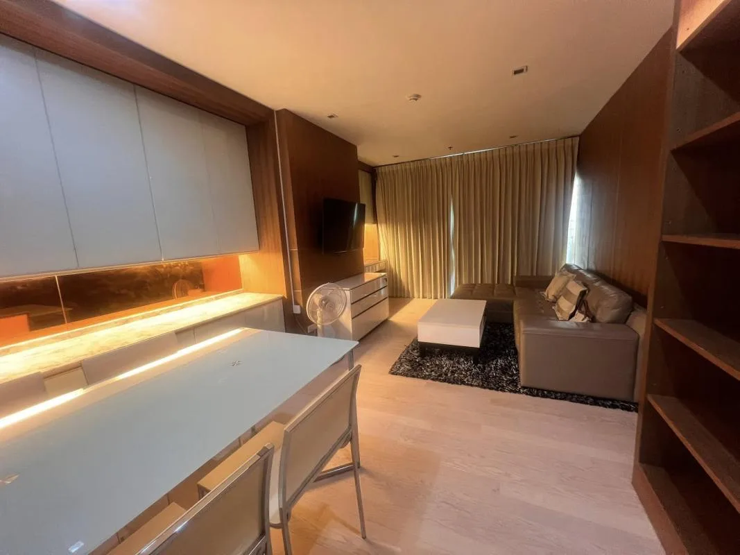 Property photos for Noble Remix