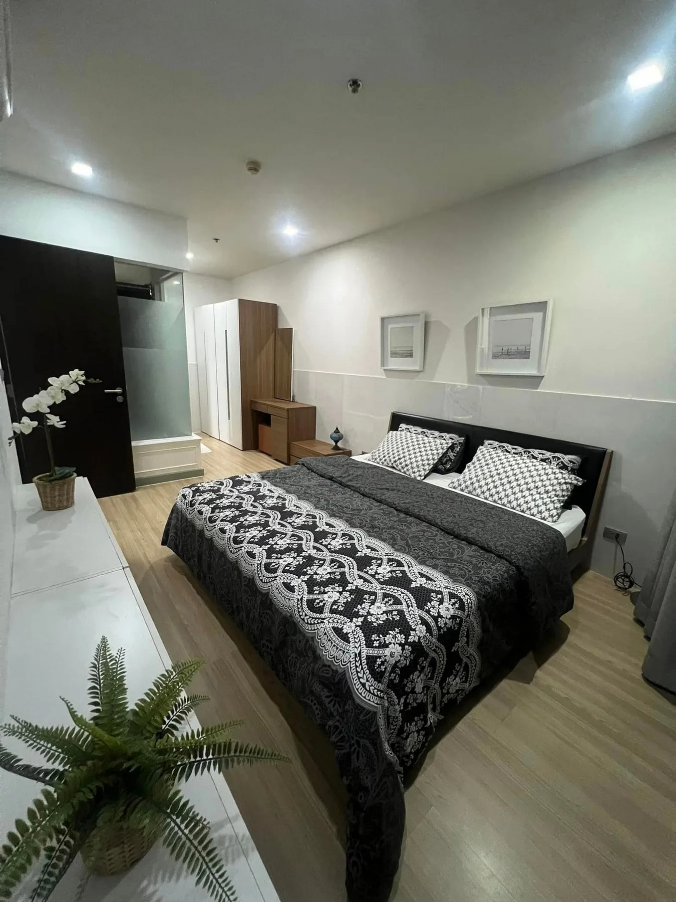 Property photos for Sky Walk Condominium