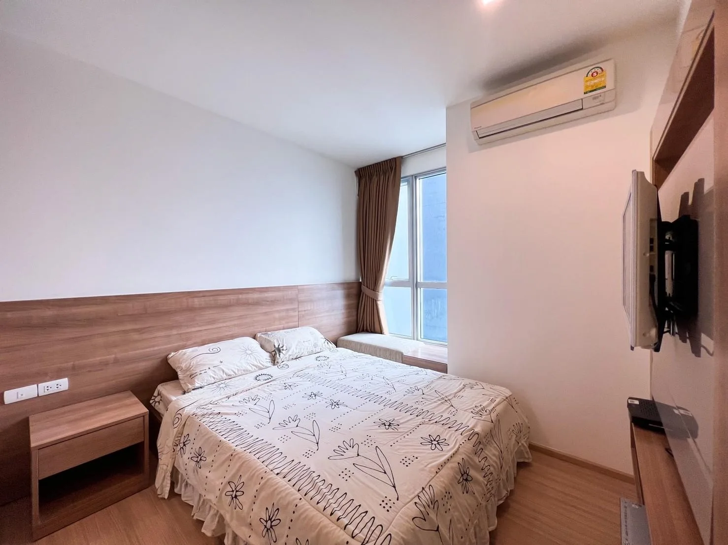 Property photos for Rhythm Sukhumvit 50