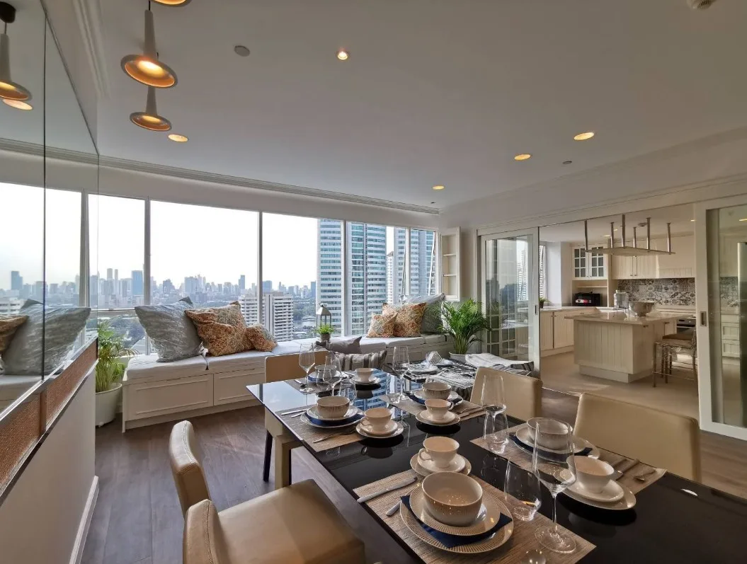 Property photos for Wilshire