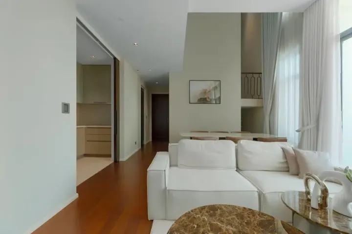 Property photos for The Diplomat 39