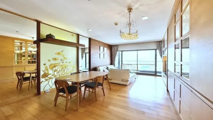Property photos for Hyde Sukhumvit 13