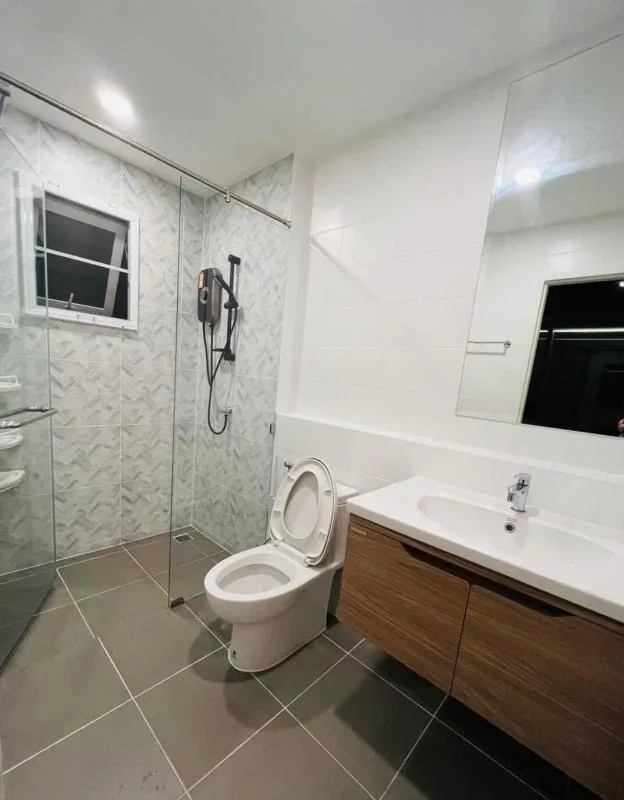 Property photos for Centro Rama9 ??? Motorway