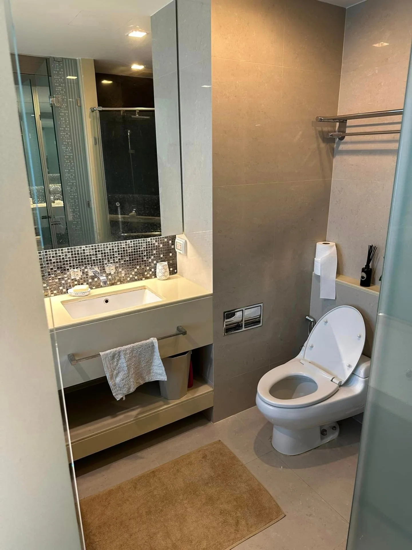 Property photos for The Address Asoke