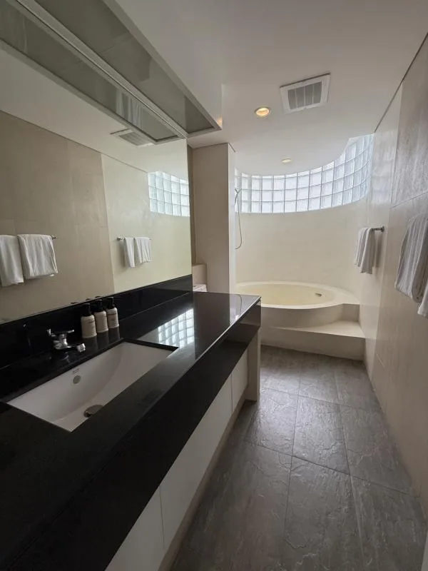 Property photos for Ekamai Gardens (shama Ekamai)