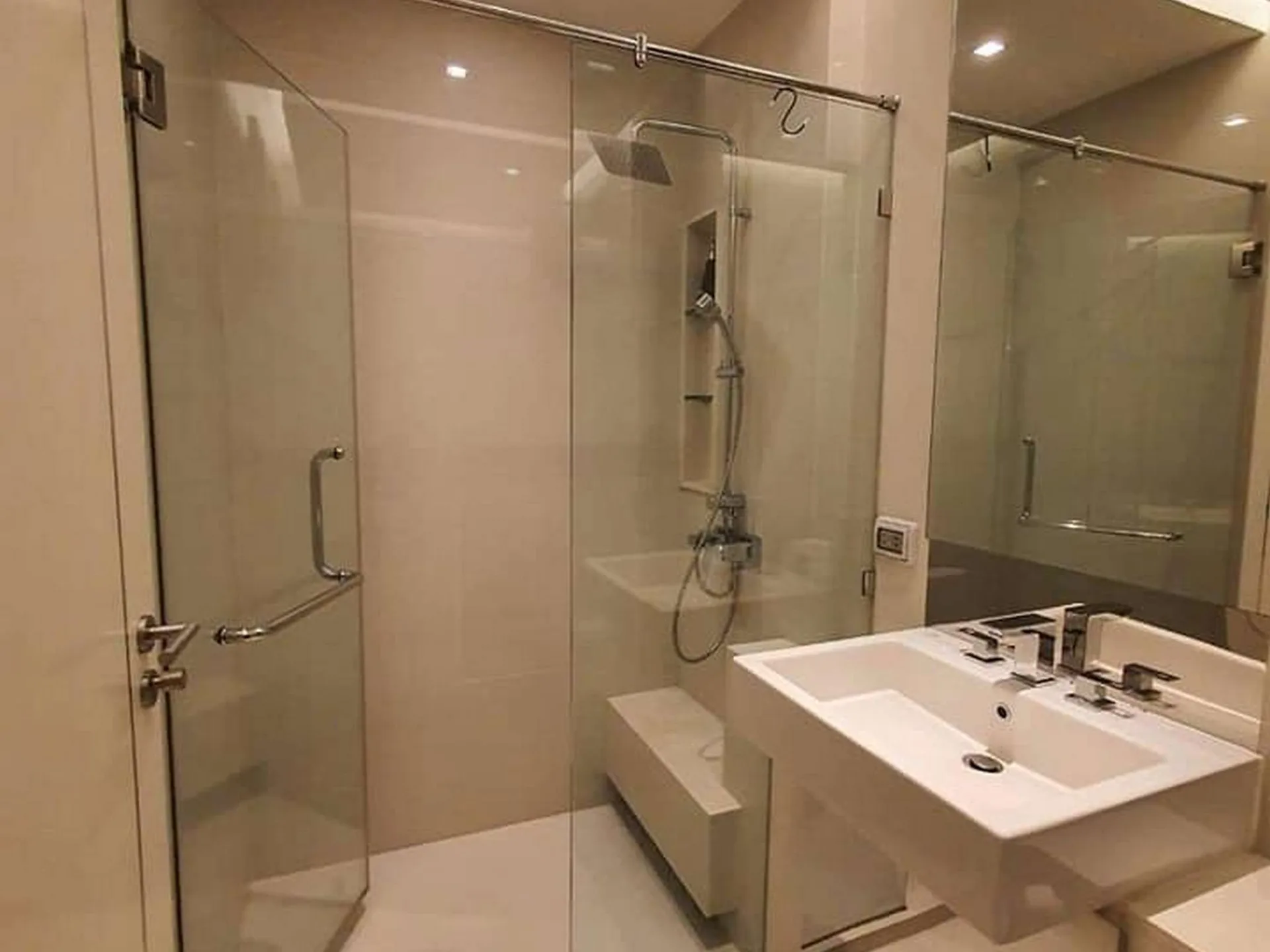 Property photos for Equinox