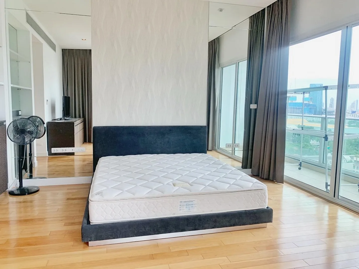 Property photos for Millennium Residence