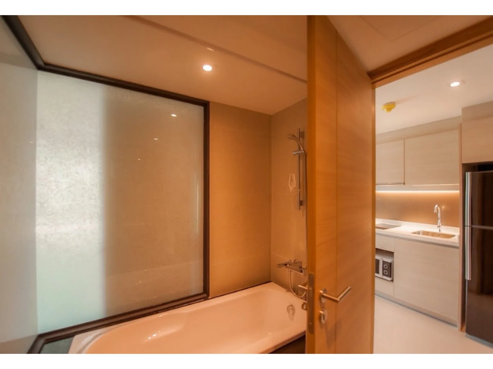 Property photos for SOCIO Reference 61