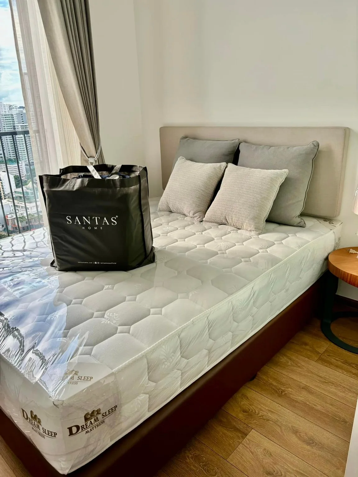 Property photos for Noble BE 33