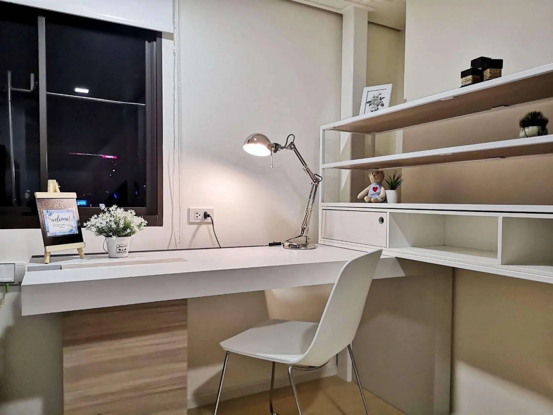 Property photos for Chewathai Residence Asoke