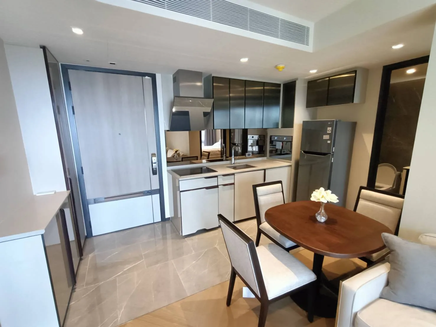 Property photos for The Reserve Sukhumvit 61