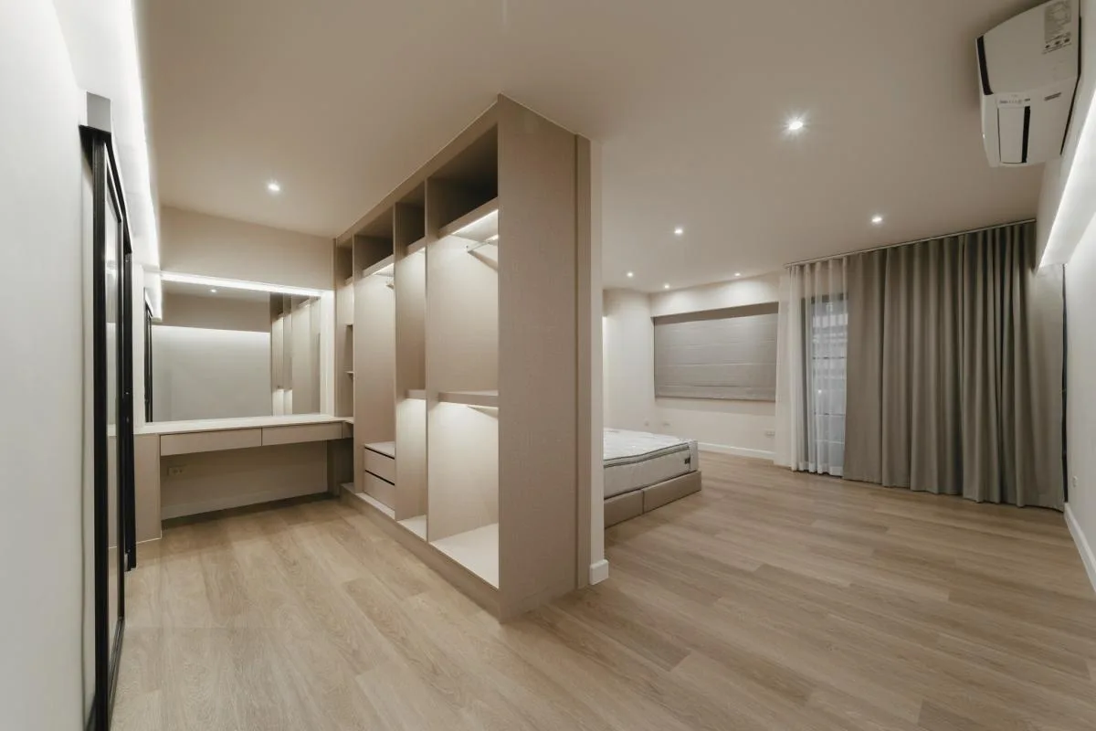 Property photos for Regent 71 Place