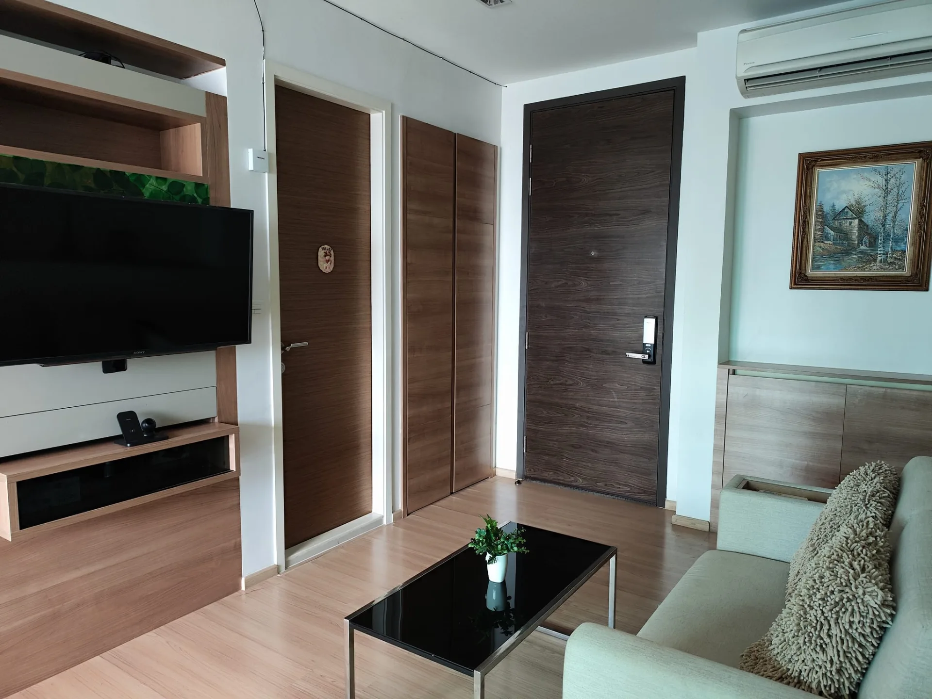 Property photos for Rhythm Phahol-Ari