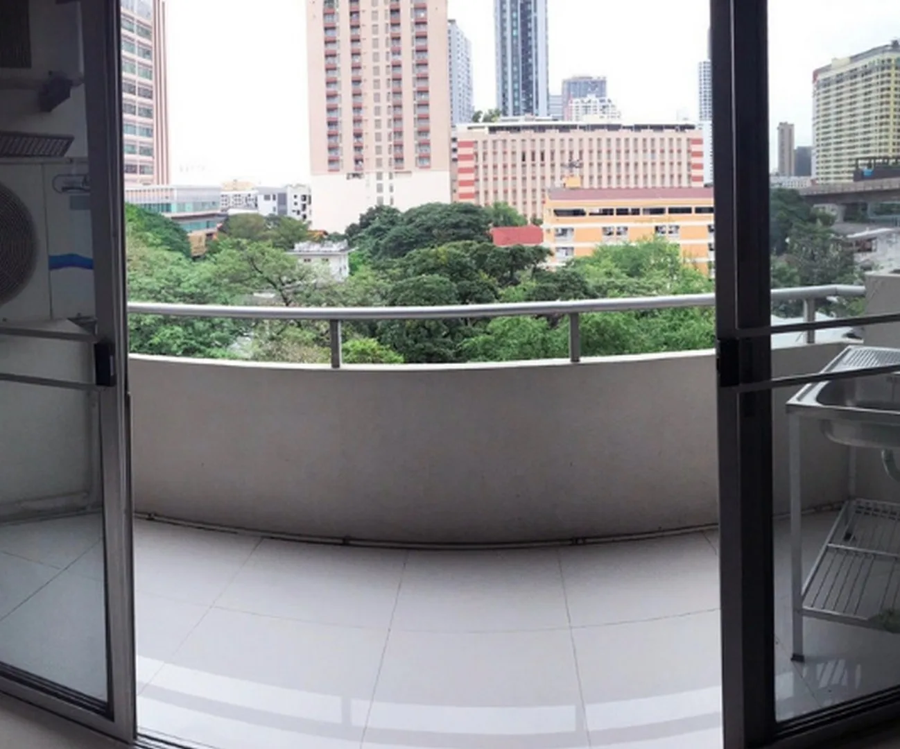 Property photos for Pathumwan Place