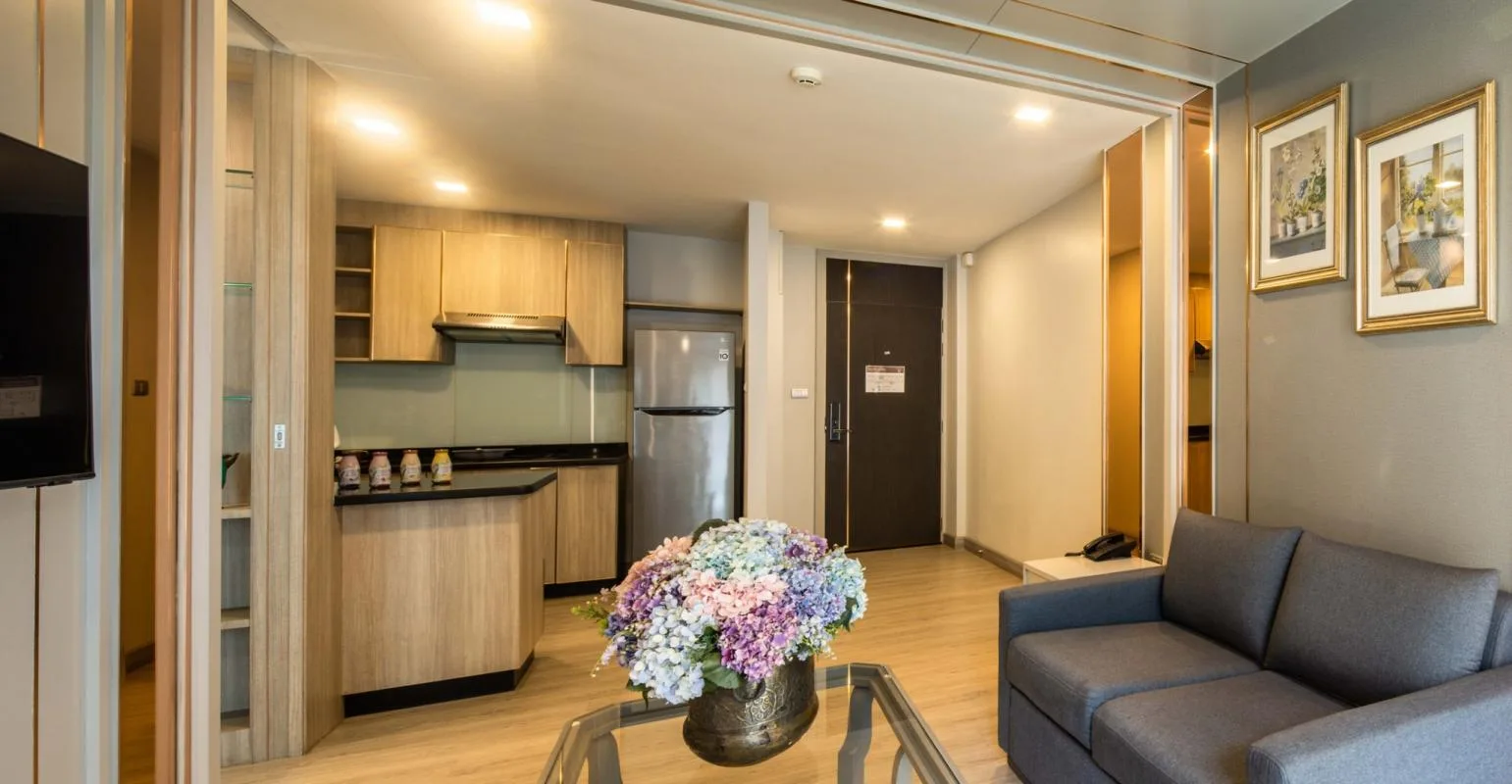 Property photos for Chaidee Mansion