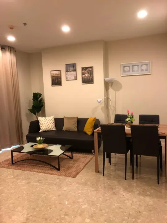 Property photos for The Crest Sukhumvit 34