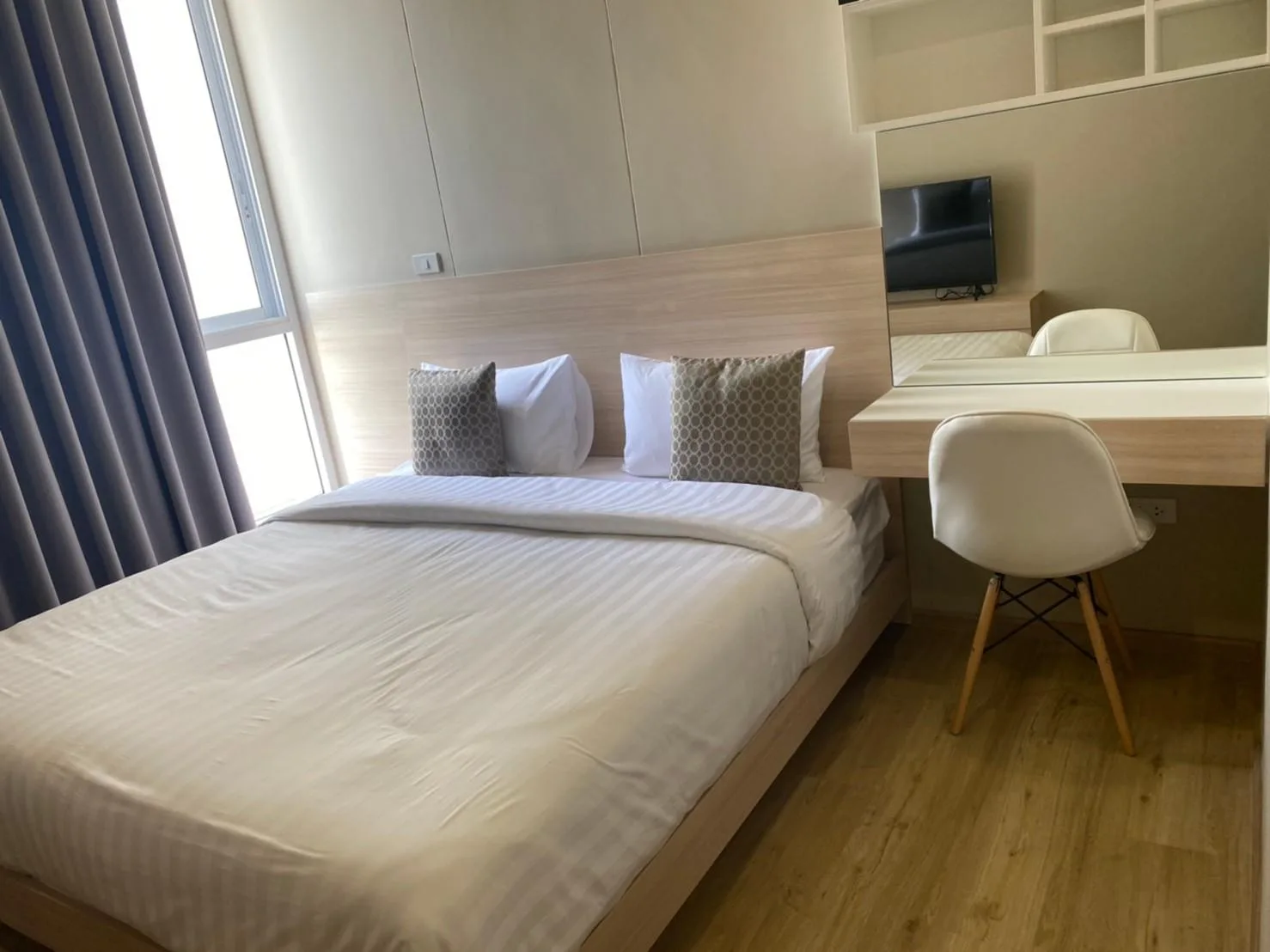 Property photos for Quartz Residence